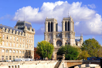 Lacné letenky do romantického Paríža len za 23 eur